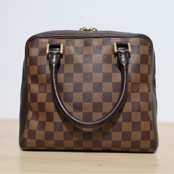 QUICK SALE $399 FIRM - Authentic Louis Vuitton Damier Ebene Brera Bag - Picture 2 of 16